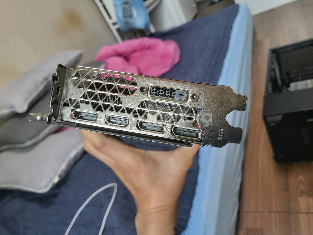 갤럭시 GTX1070 OC D5 8gb팔아요--3