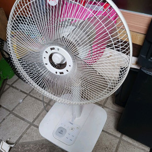 작동 절되는 선풍기
