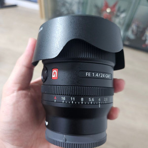 24mm gm 1.4 렌즈 팝니다~