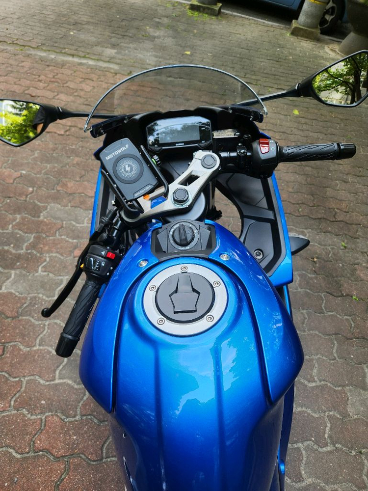 23년식 스즈키 gsx-r125 4000km 이미지