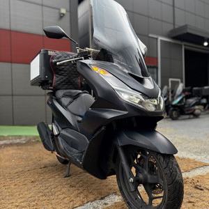 혼다 Pcx125 ABS 23년형 7만Km 판매합니다.