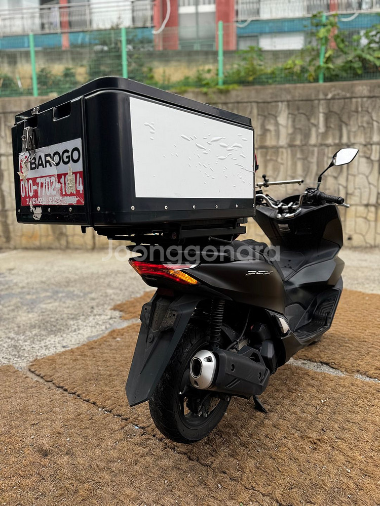 혼다 Pcx125 ABS 23년형 7만Km 판매합니다.--5