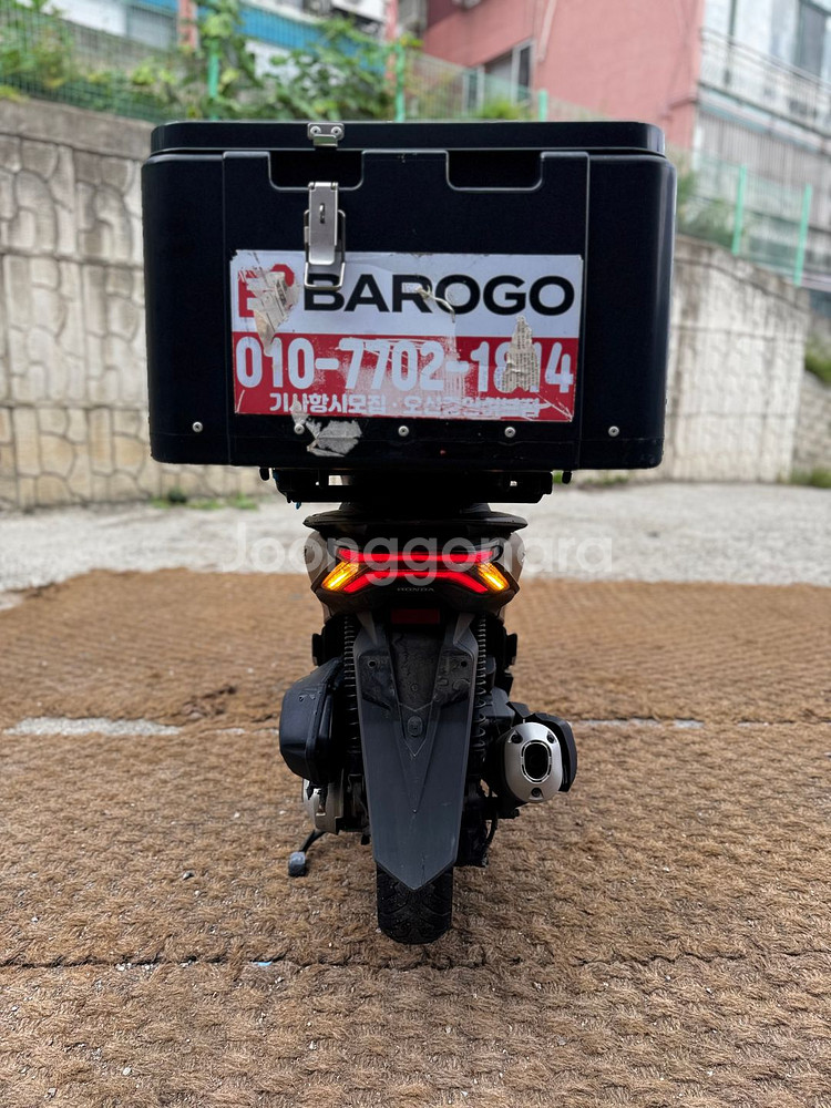혼다 Pcx125 ABS 23년형 7만Km 판매합니다.--7