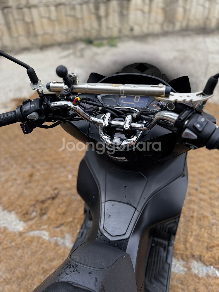 혼다 Pcx125 ABS 23년형 7만Km 판매합니다.--8