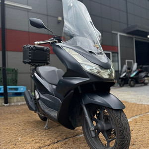 혼다 Pcx125 ABS 22년형 2만Km 판매합니다.