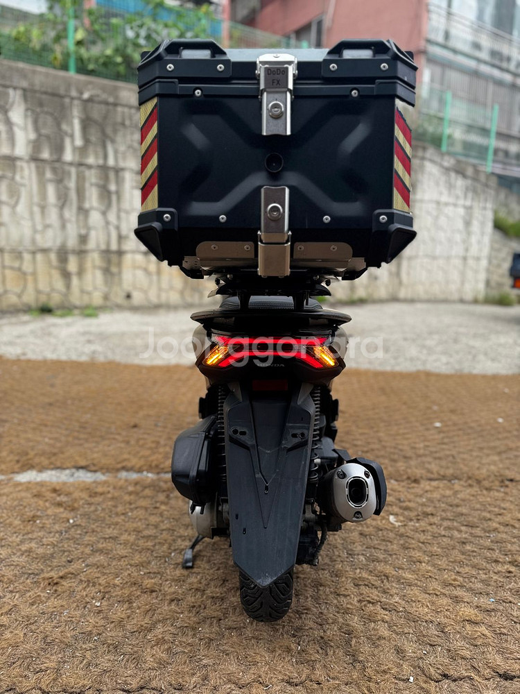 혼다 Pcx125 ABS 22년형 2만Km 판매합니다.--7