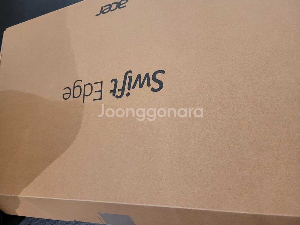 Acer SFA16 16인치 OLED 4K 1.17kg--2