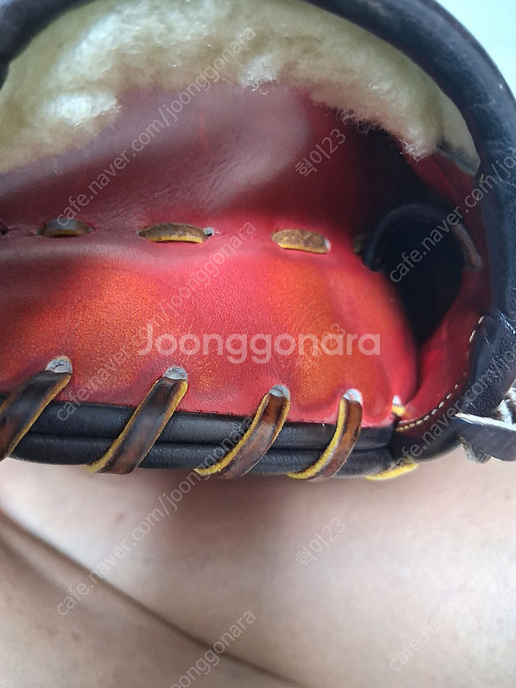 아톰즈 허경민 내야글러브 11.75--3