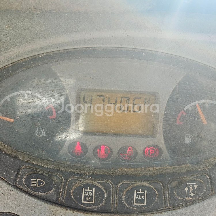 밥캣 중고스키로더 67마력 S205 2009년식--6