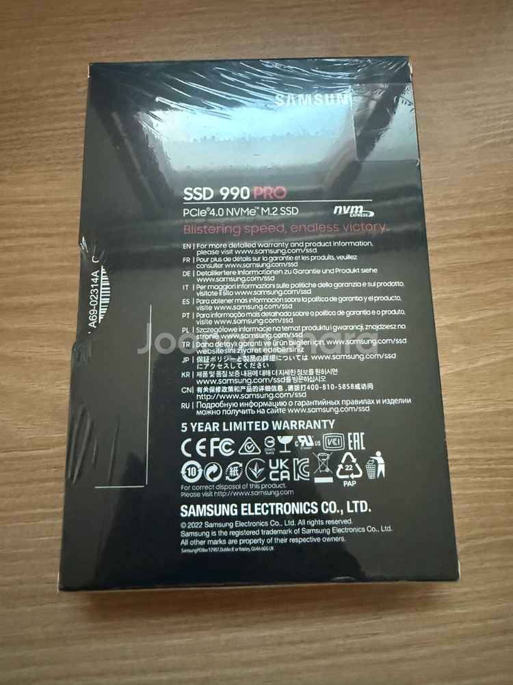 삼성 990 pro SSD 4TB 미개봉--1