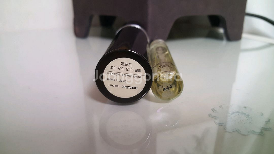 [국문택] 톰포드 향수 오드우드 10ml 아토마이저--1