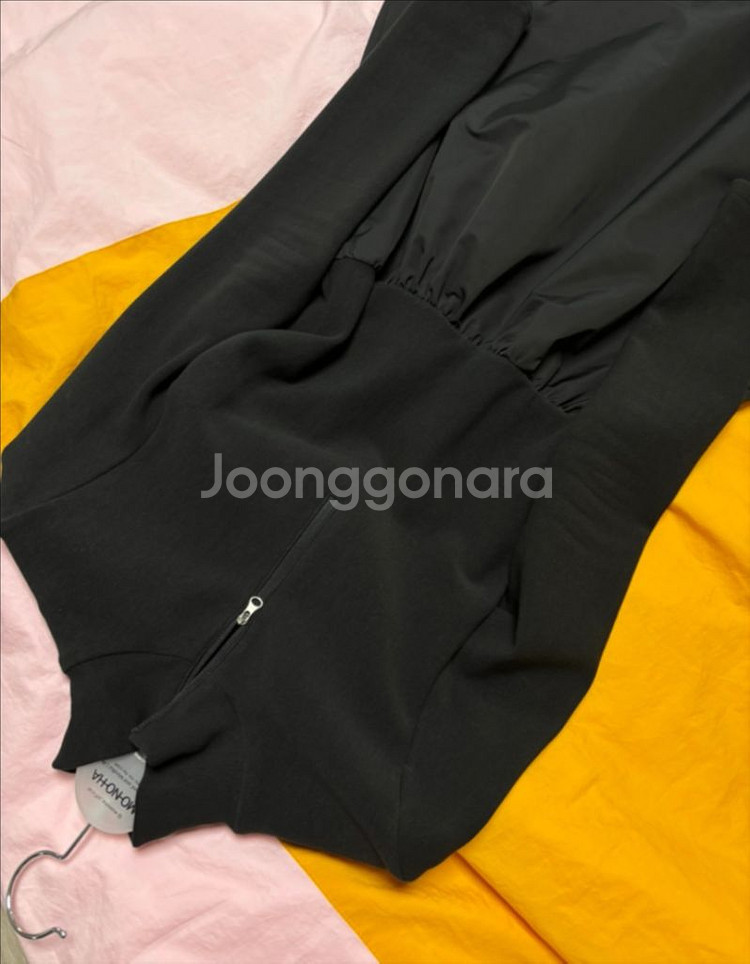 아모멘토 하프집업 롱 드레스--1