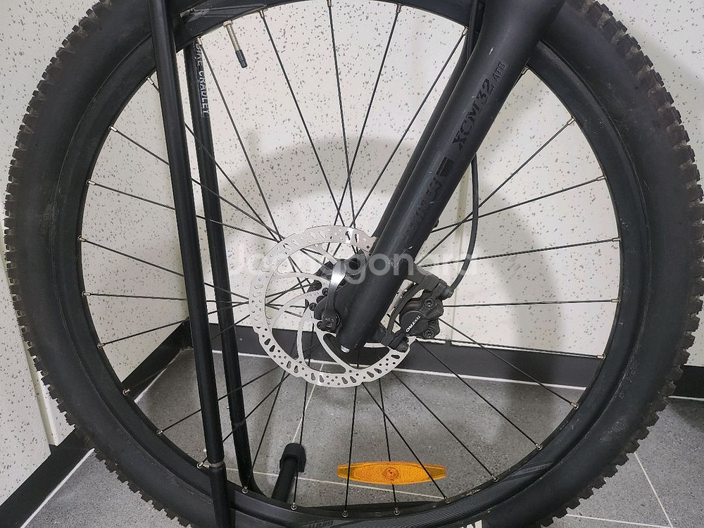 자이언트 타론E 전기자전거, MTB--4