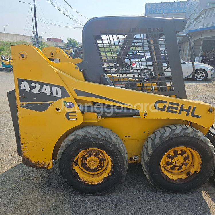 중고 미니로더 GEHL 4240 저가동 A급 2012--2