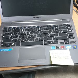 삼성 노트북 NT530U4B