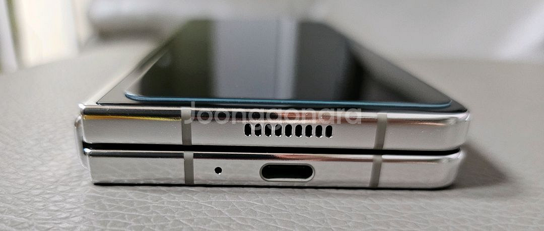 갤럭시z폴드5 512gb 크림 판매합니다--6