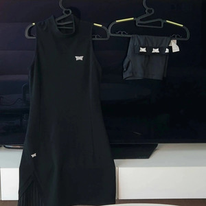 미착용)PXG 여성 블랙 민소매 원피스S+속바지