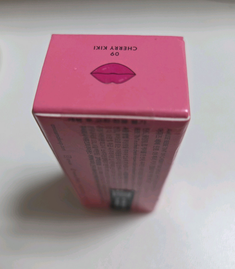 어뮤즈 x헬로키티 베베 틴트 08 체리 키키 반택포--2