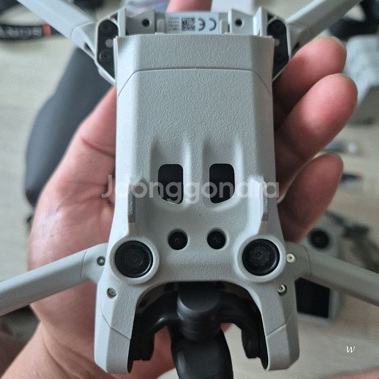 DJI 미니 3 프로 판매해요.--1