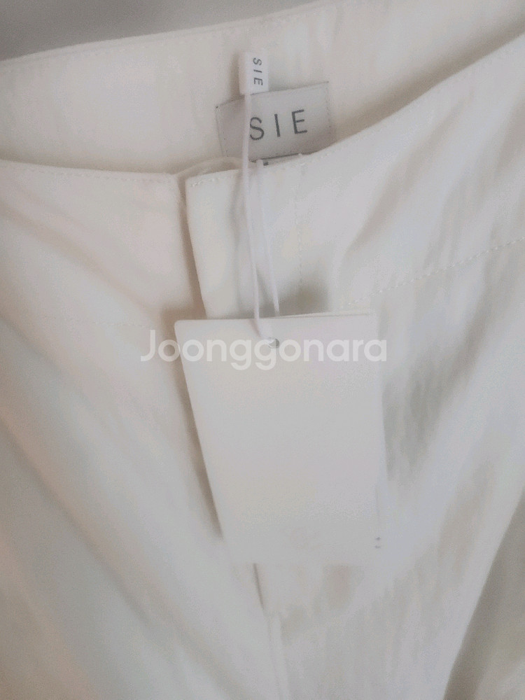 시에 셀브릿지 스커트(아이보리M)--1