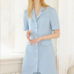 룩캐스트 카르멘 스티치 원피스