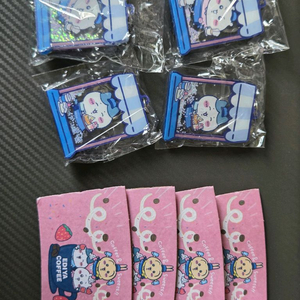 치이카와 하치와레 이디야 메이트 키링