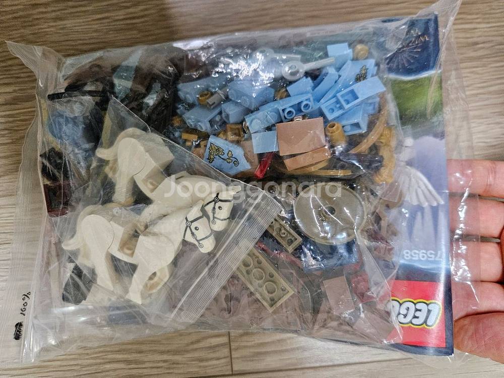 레고 정품 중고 75958, 31026판매합니다--0