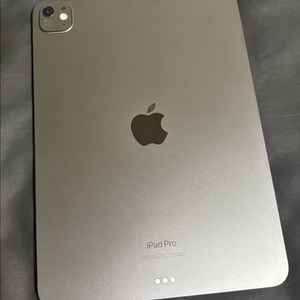 아이패드 프로 m4 256 WiFi 스페이스블랙