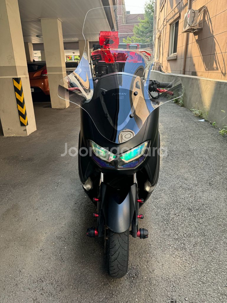nmax125--0