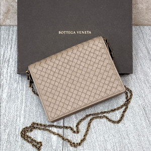 보테가 베네타 월렛 체인 크로스백