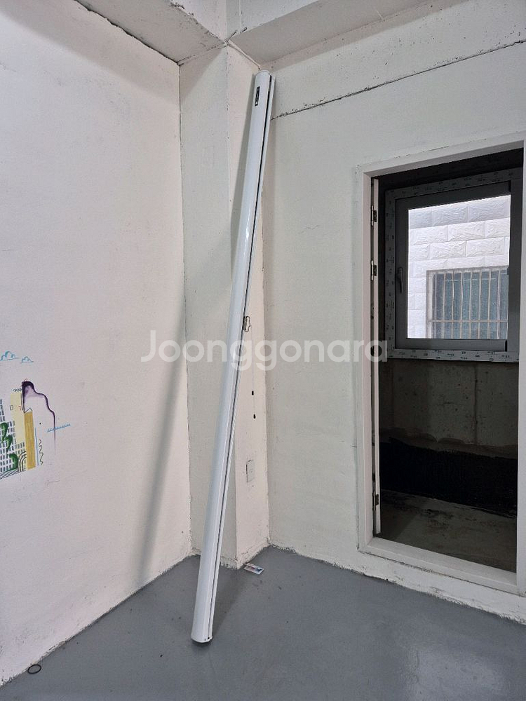 홈씨어터 반자동 스크린, 윤씨네 B-TSH 120인치--1