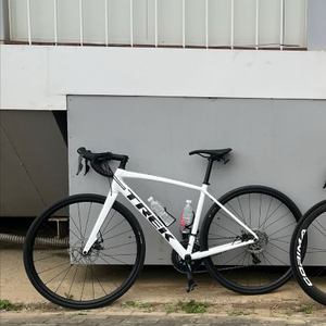 트렉 도마니 al3 대차 이미지