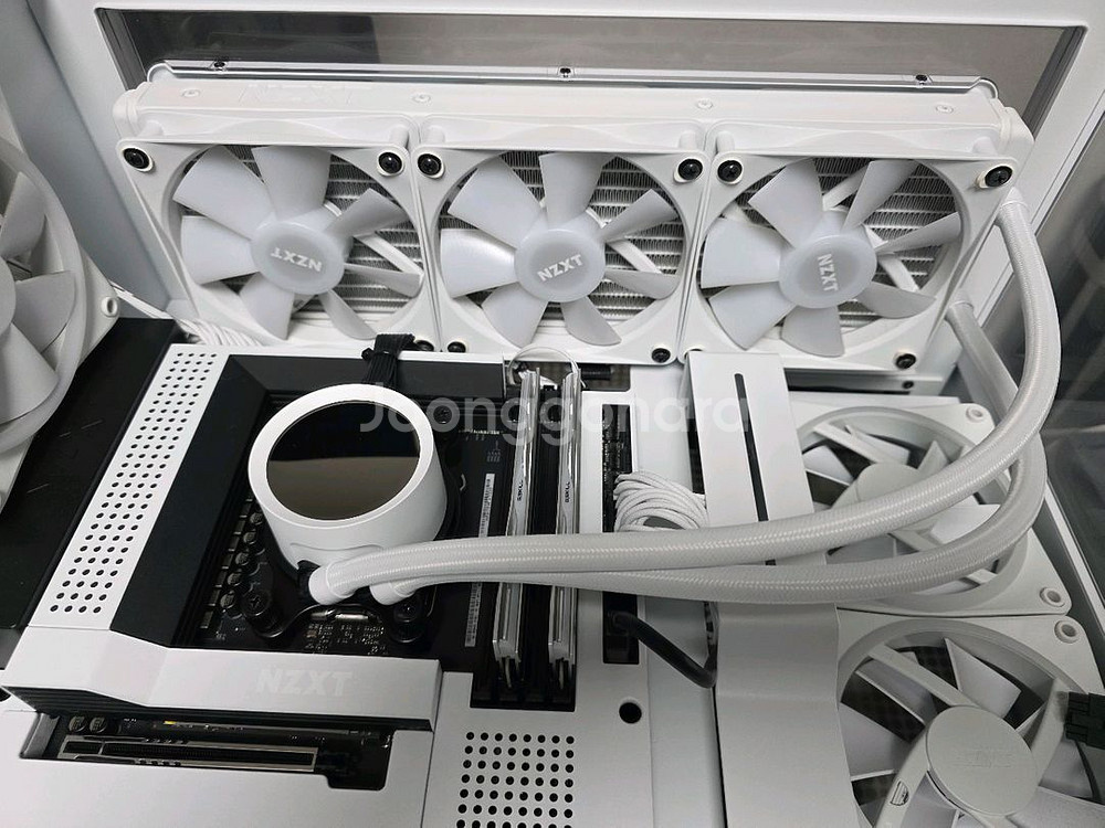 7950X3D 반본체 판매합니다 윈도우 미포함!!--2