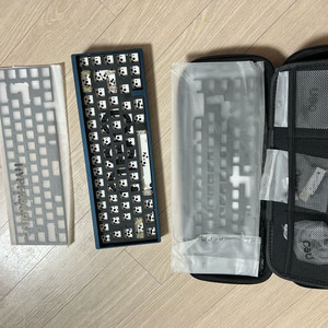 네오65 유무선 핫스왑 네이비 판매