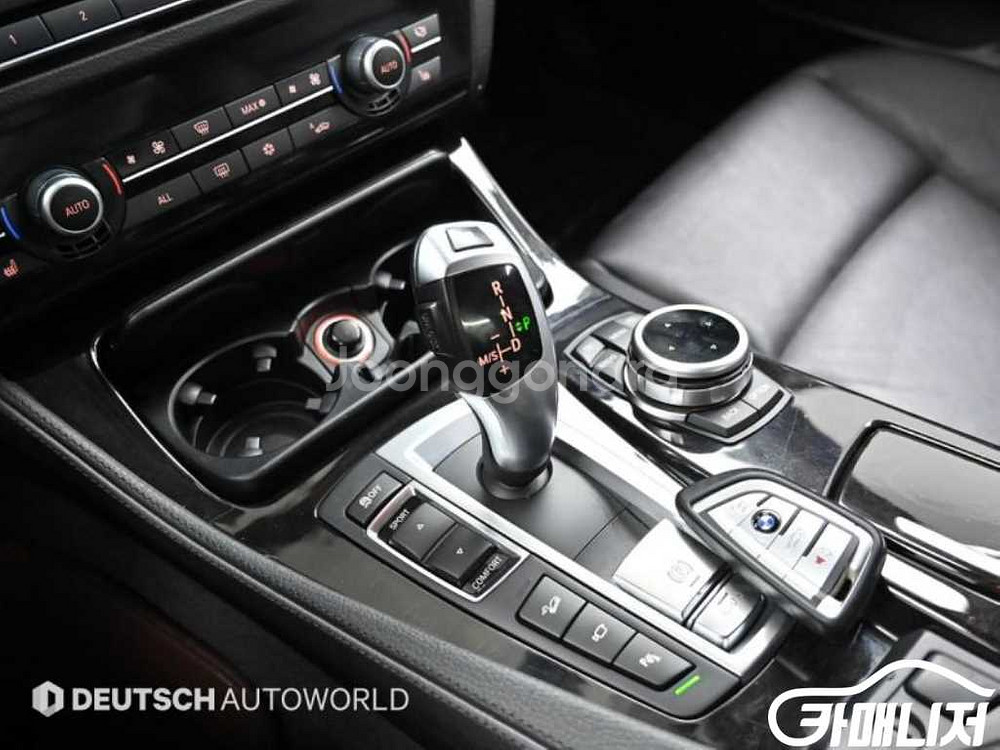 [BMW]5시리즈 (F10) 528i xDrive #앱--8