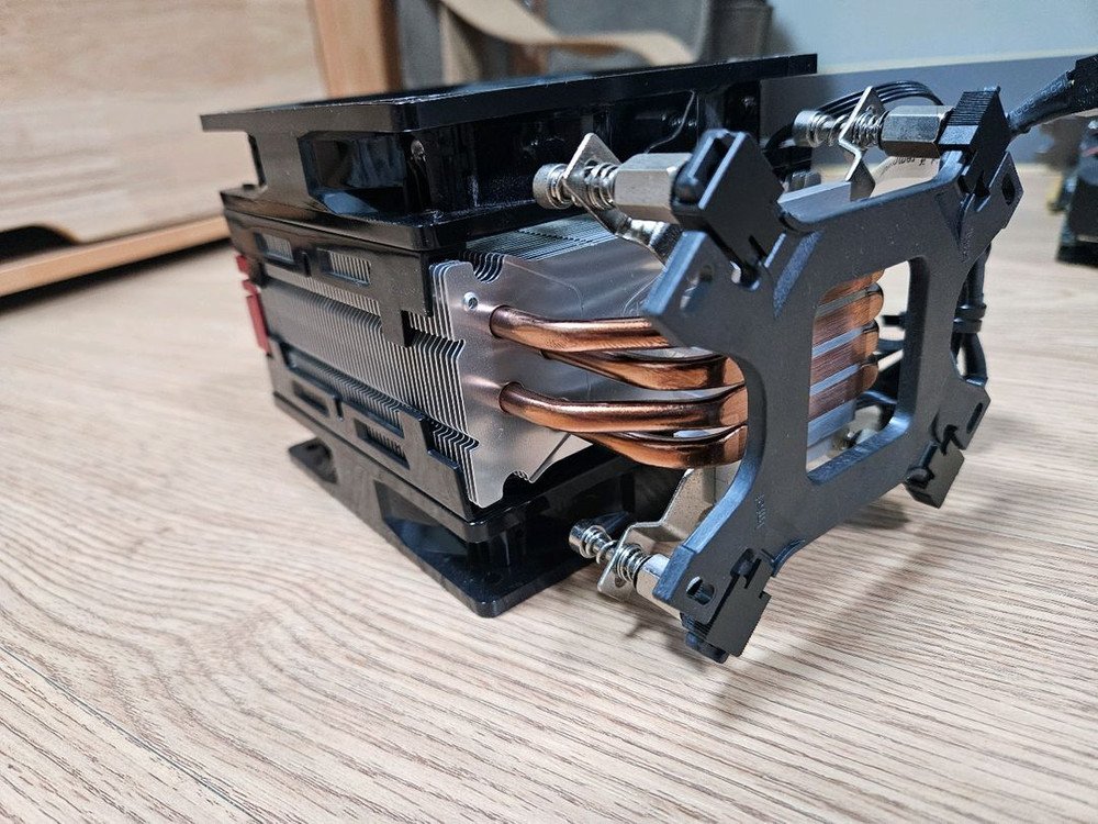 쿨러마스터 2팬 공랭 쿨러--1