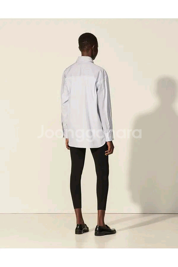 (새상품)산드로 후크 장식 스트라이프 셔츠 2사이즈--1