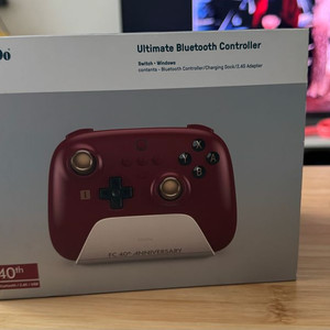 8bitdo 패미컴 40주년 한정패드