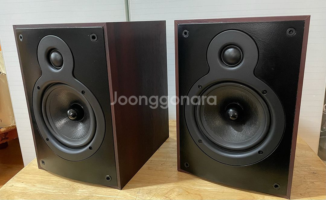 명기 민트급 와피데일 고급 스피커 크리스탈2 100w--2