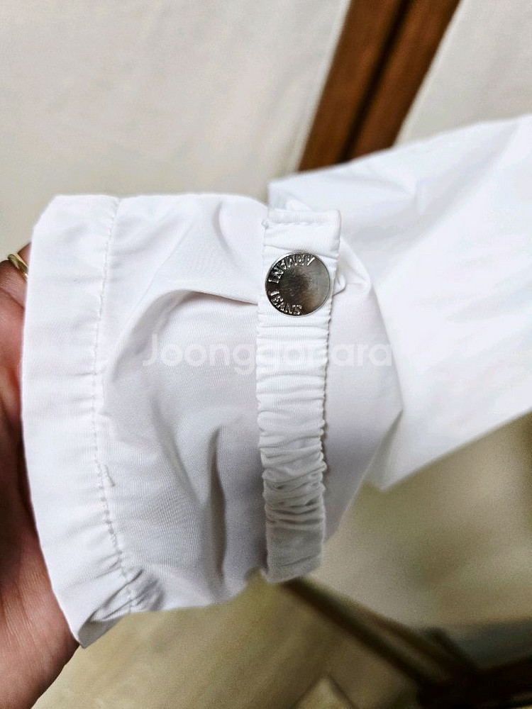 아르마니진스 바람막이--2