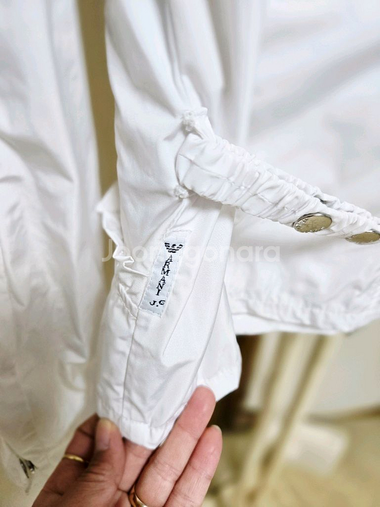 아르마니진스 바람막이--5