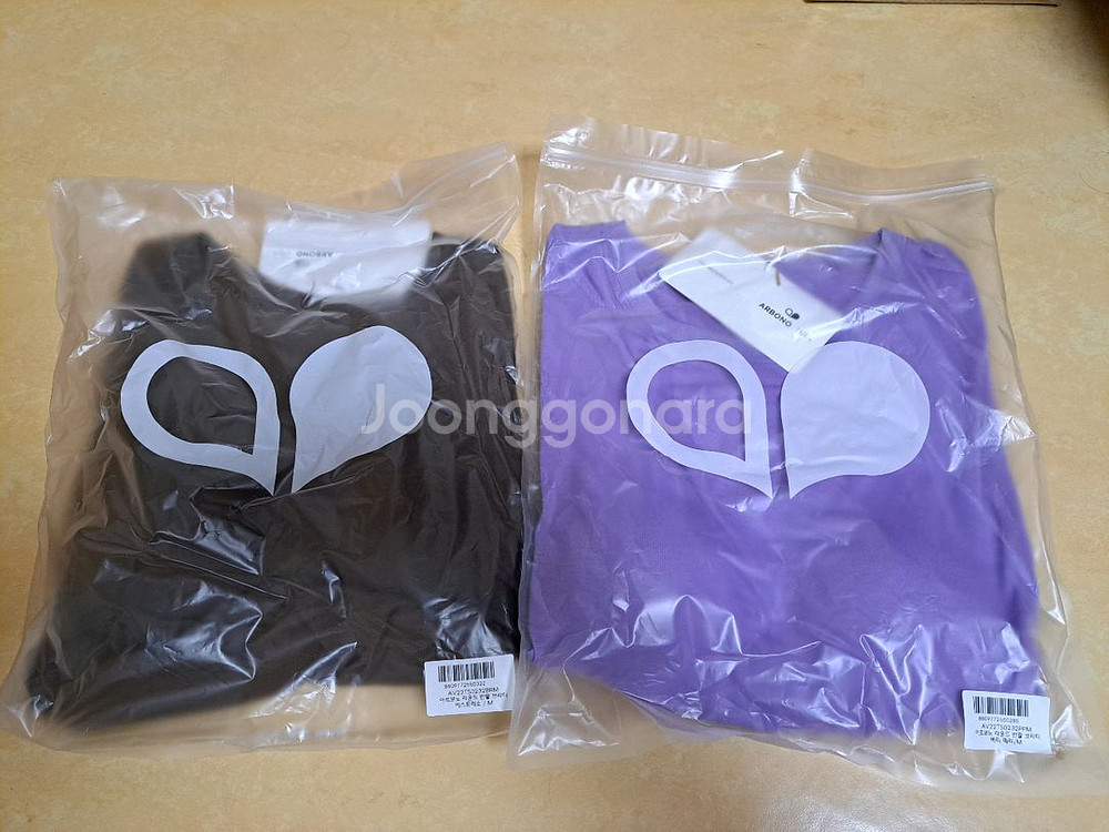 아르보노 라운드 반팔 브라티 M 새상품--0