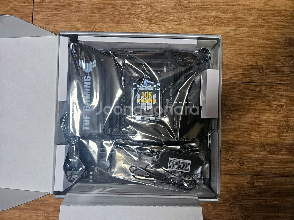 9800x3d,TUF B850M PLUS WIFI미개봉--2