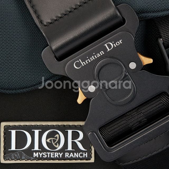 디올 새들 백 dior X MYSTERY RANCH--9