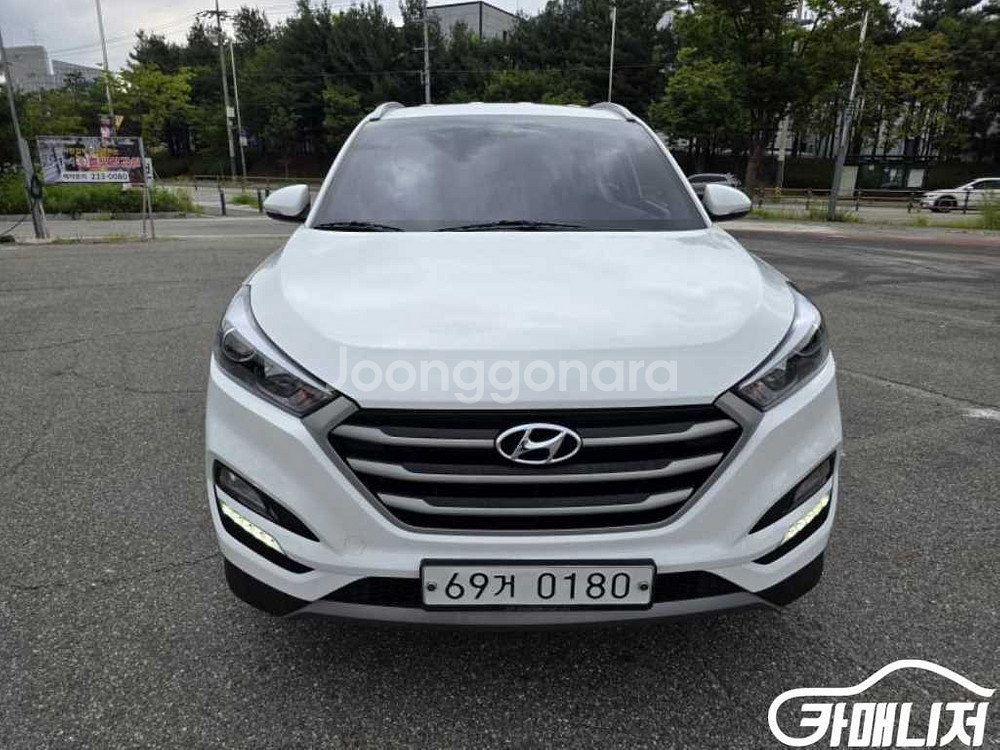 [현대]올뉴투싼 디젤 2.0 2WD 모던 (5인승 /0--1