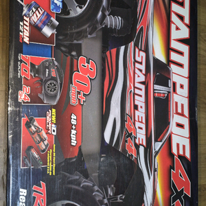 트랙사스RC카1:10새제품TRAXXAS스템피드4WD풀셋