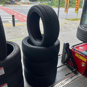 한국 윈터타이어 245/40R19,275/35R19 팜