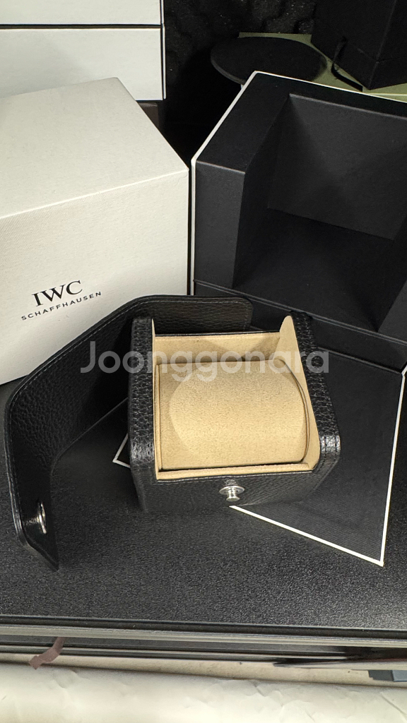 iwc 시계 블랙 가죽 케이스 무배--1