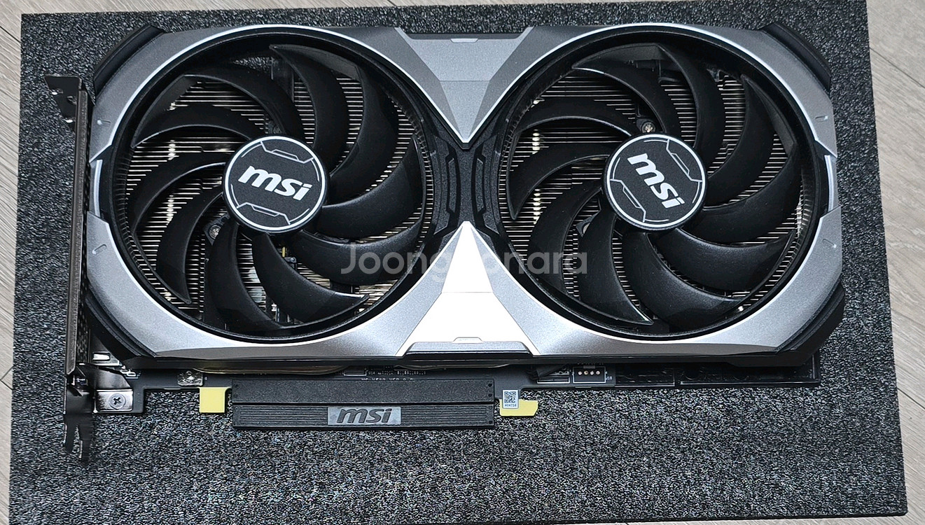 RTX 4070 벤투스 2X--1