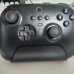 8bitdo 얼티메이트 컨트롤러